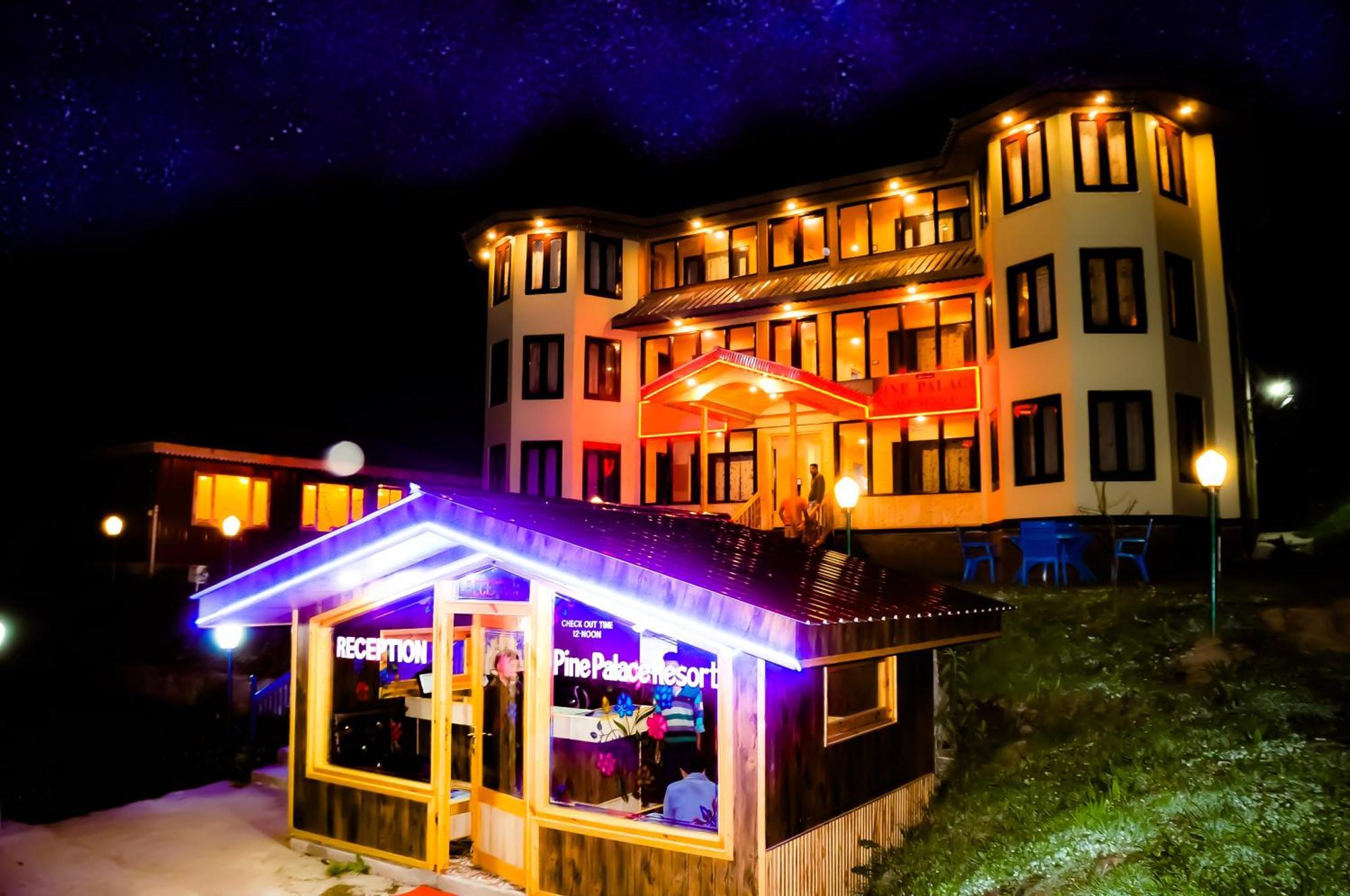 Pine Palace Resort Pahalgam Ngoại thất bức ảnh